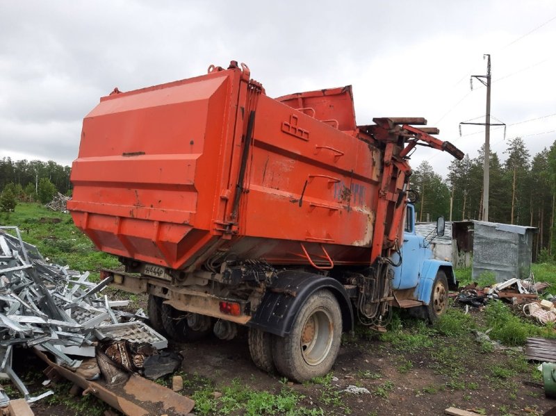 Мусоровоз ко-449-14 на шасси Амур-531350