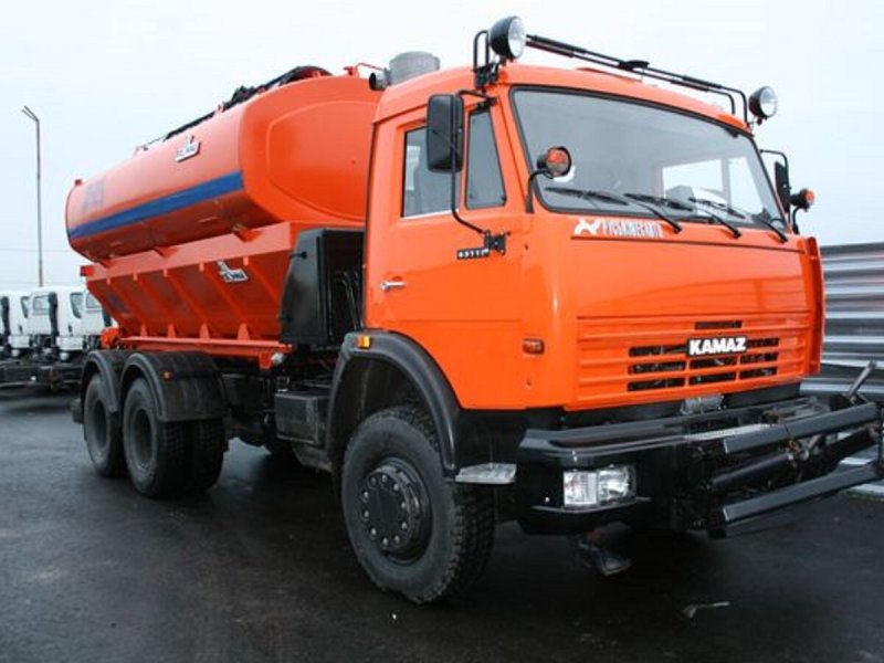 Ко-823-01 на шасси КАМАЗ-65115