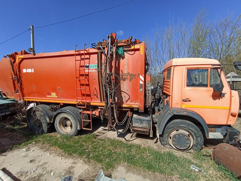 Мусоровоз КАМАЗ ко 415 а 53215