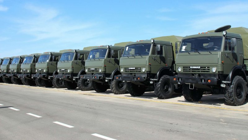 Колонна КАМАЗ 4310 военный