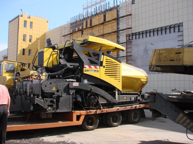 Бомаг асфальтоукладчик bf600c