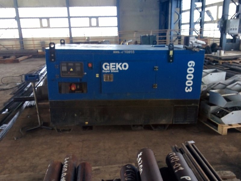 Дизельный Генератор Geko 30010 ed-s/Deda SS