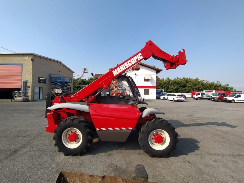 Телескопический погрузчик Manitou 735