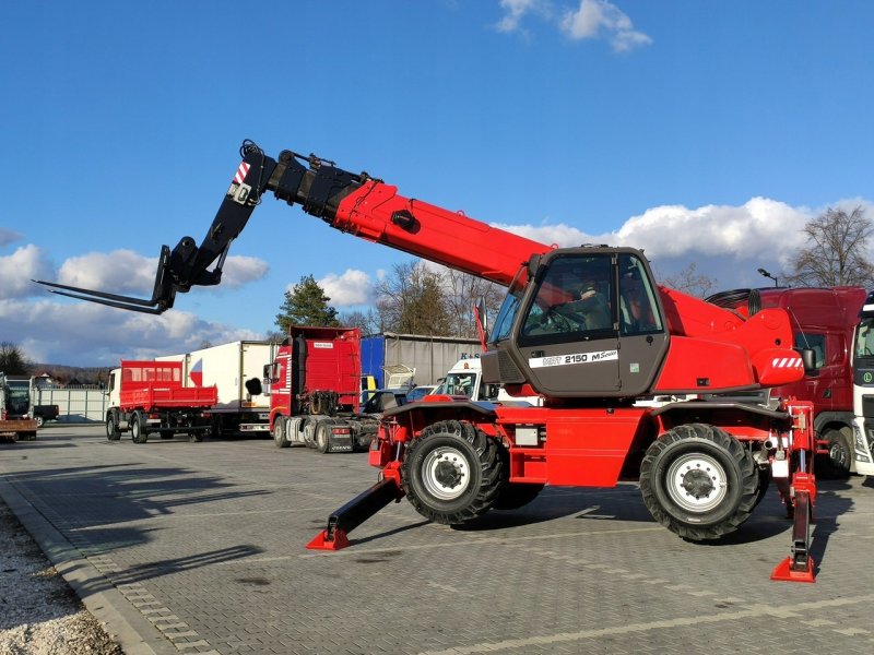 Manitou MRT 2150 погрузчик с навесным оборудованием