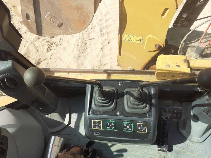Caterpillar 434 а управление стрелой задней