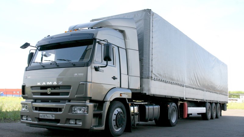 КАМАЗ тягач 5460