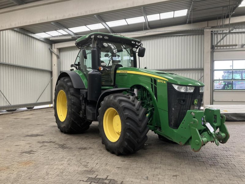 Трактор John Deere 8370r