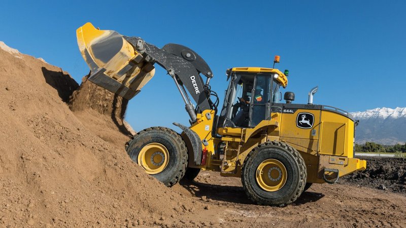 John Deere - 444к