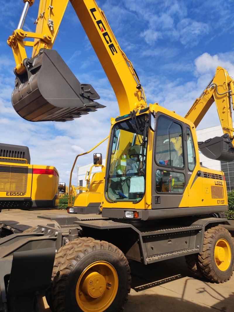 Экскаватор SDLG e7150f
