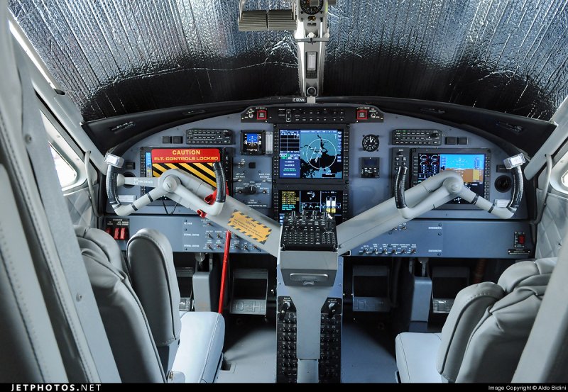 DHC 6 400 Twin Otter кабина