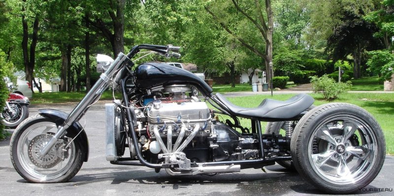 Мотоцикл Урал с v8