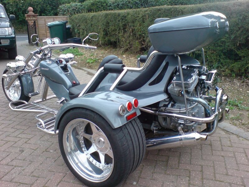 Трайк Triumph Rewaco
