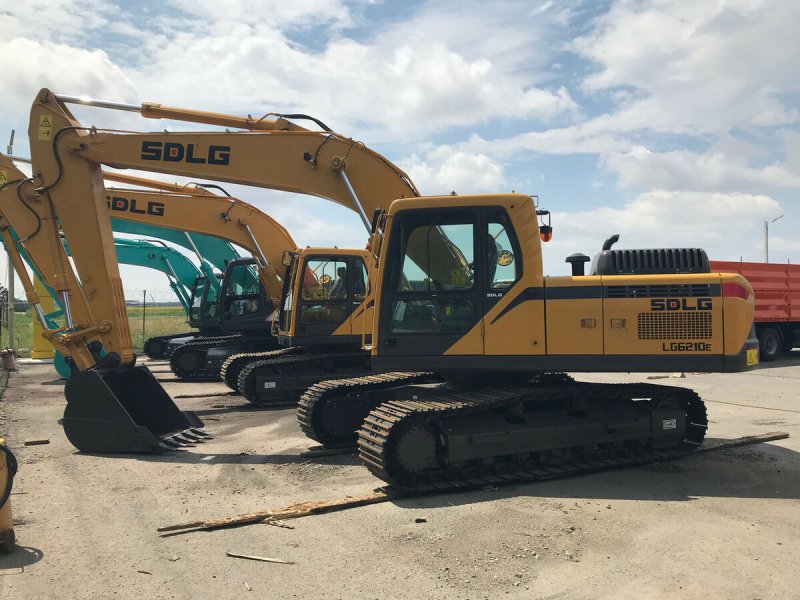 Экскаватор гусеничный SDLG e6300f