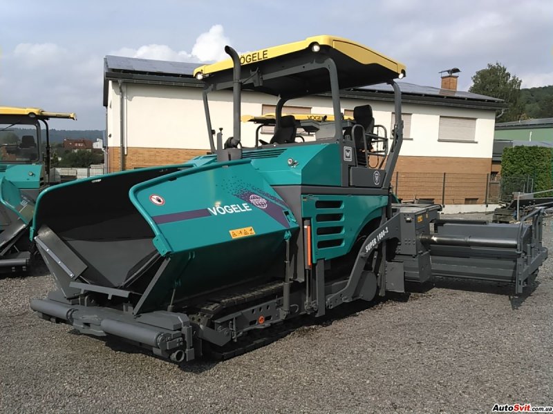 Асфальтоукладчик Vogele super 1800