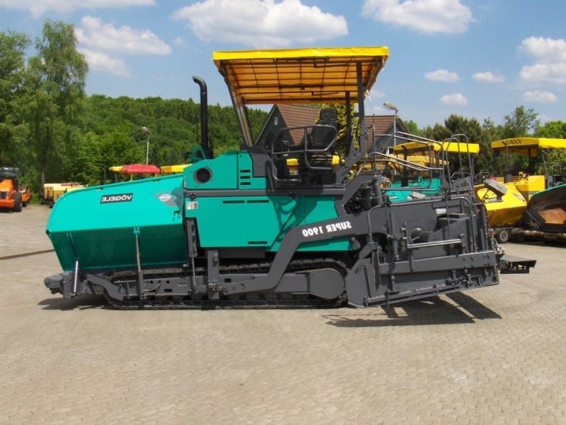 Асфальтоукладчик Vogele super 1900