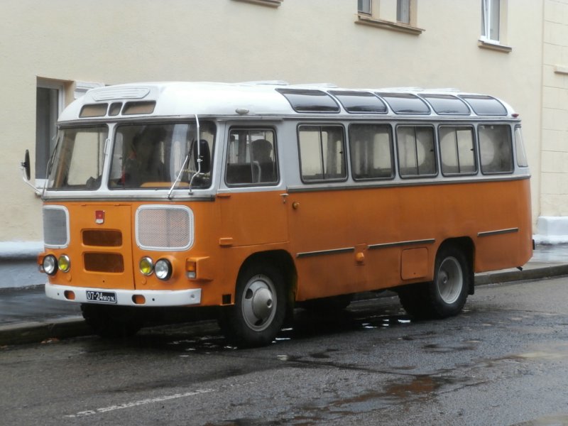 ПАЗ 672
