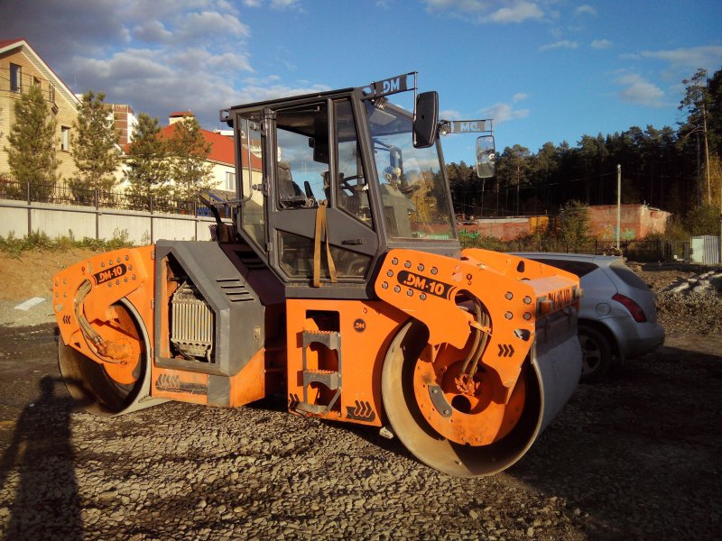 Каток DM-13-VD