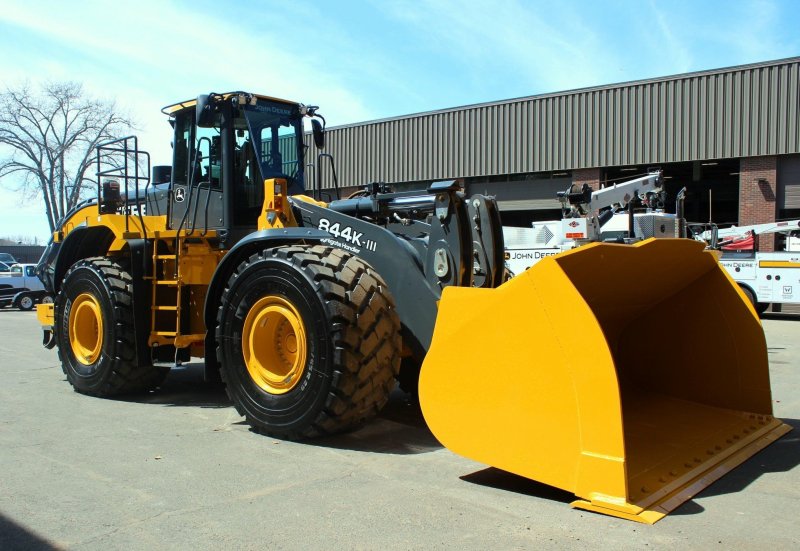 John Deere Construction Machinery