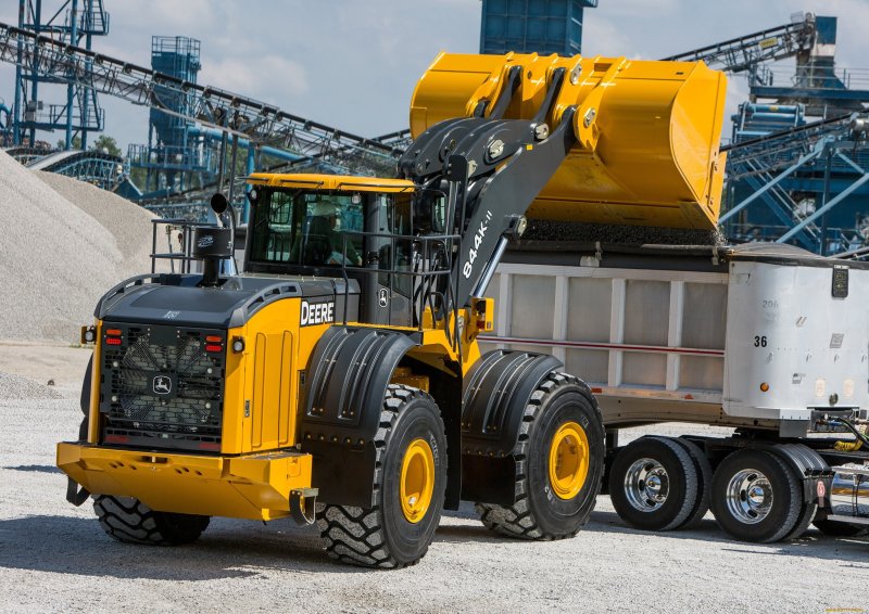 John Deere вилочный погрузчик