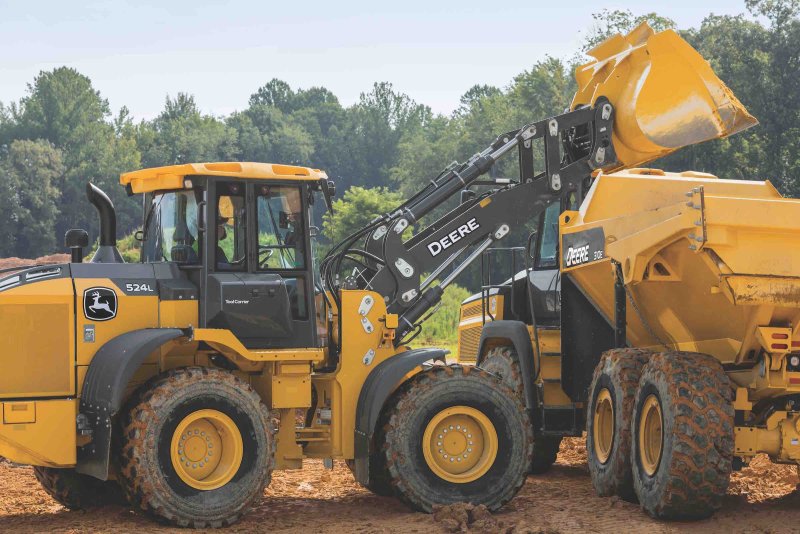 Погрузчик John Deere 2019
