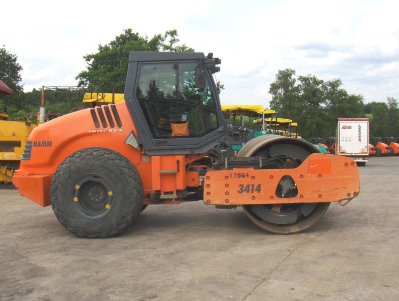 Каток Hamm 3414 вес