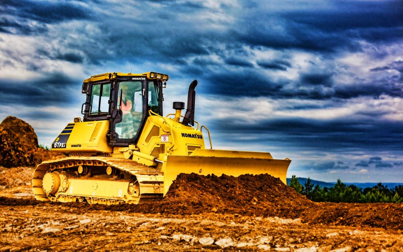 Бульдозер Komatsu d61