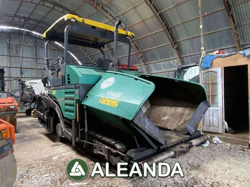 Асфальтоукладчик Vogele super 1800