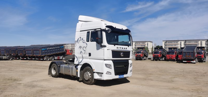 Седельный тягач Sitrak c7h 4x2