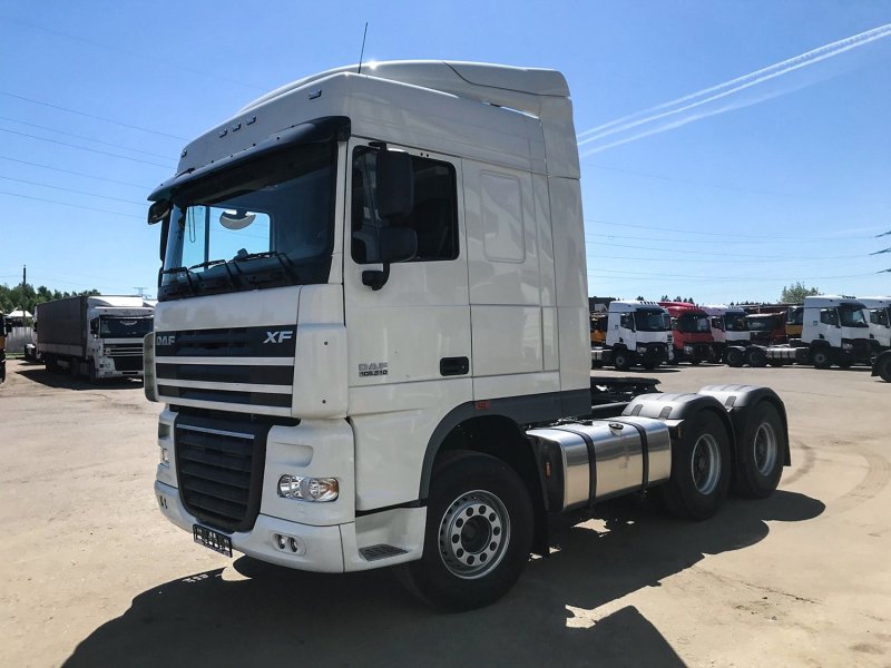 DAF XF 105 тягач