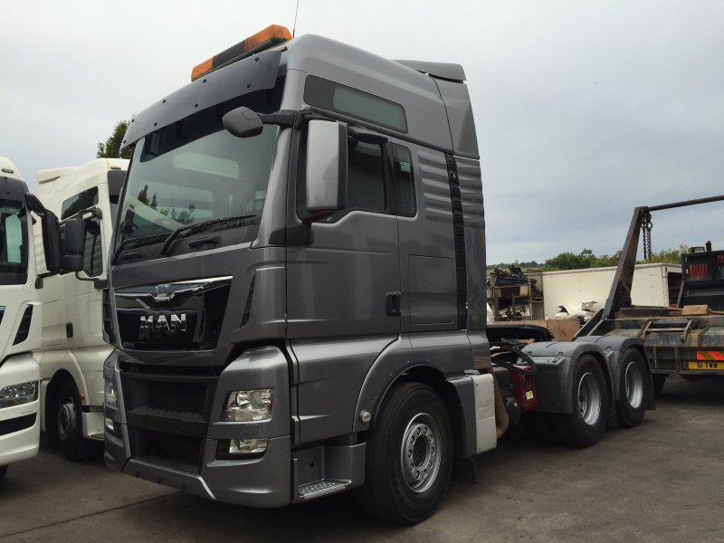 Volvo FH 6x4 седельный тягач