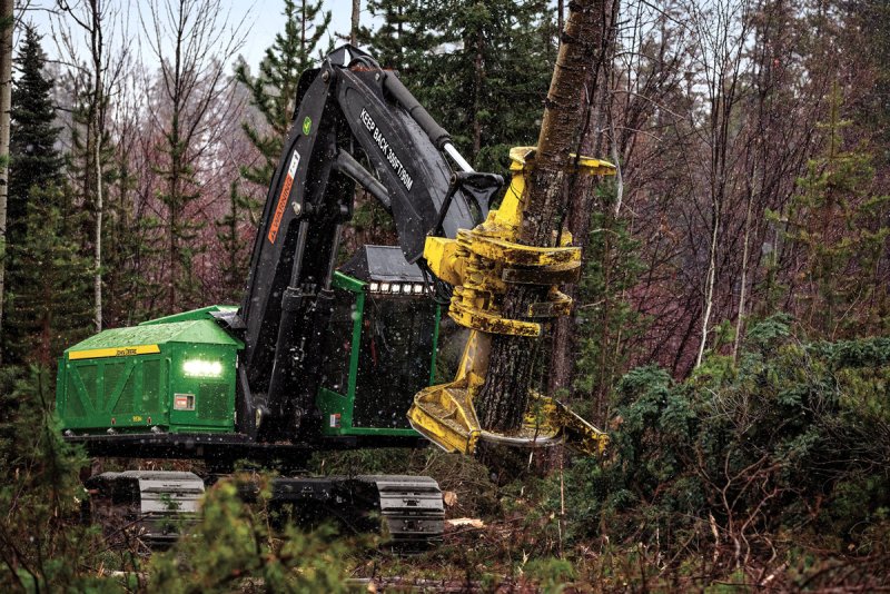 Валочно-пакетирующая машина John Deere