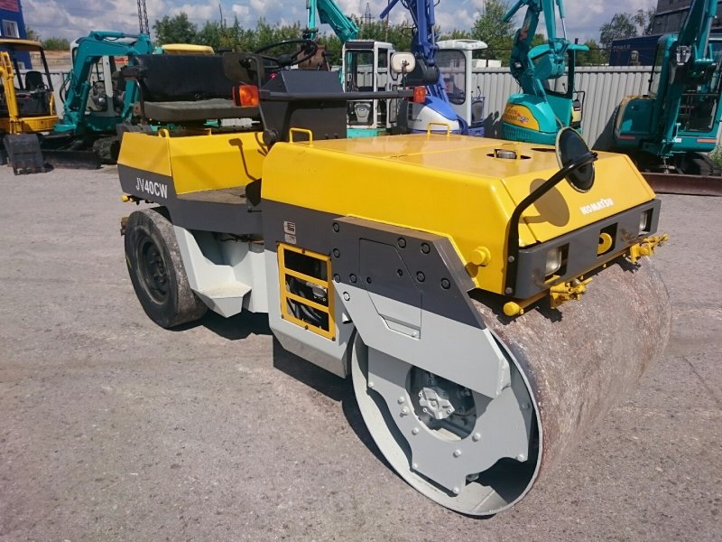 Каток Komatsu jv40cw