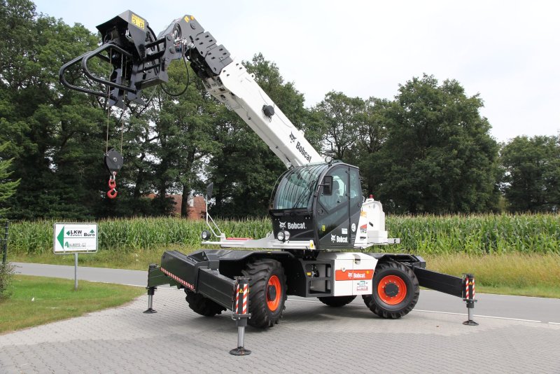 Bobcat t41.140SLPB погрузчик телескопический