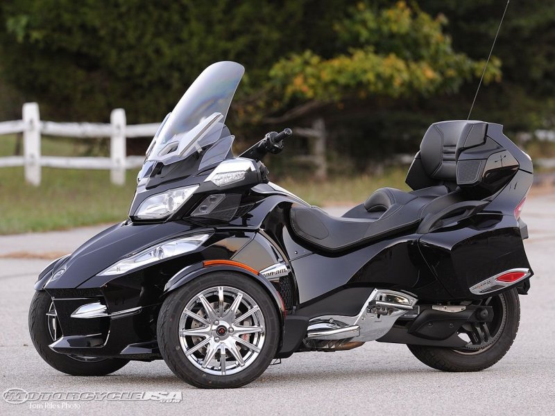 Трайк Spyder