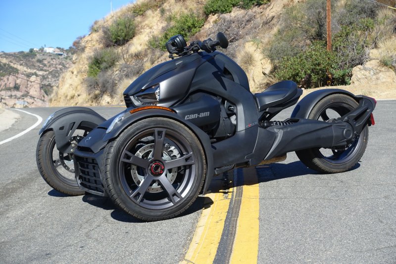 Трицикл BRP can-am Ryker
