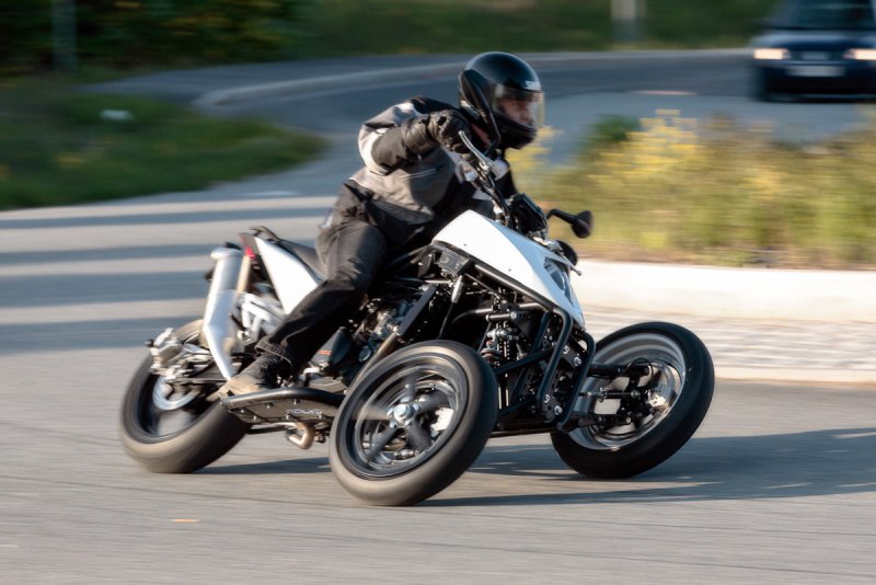 Трёхколёсный мотоцикл Triketec