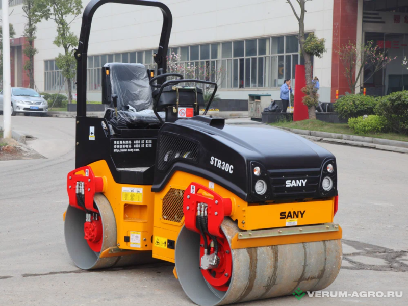 Каток sany str130c-8