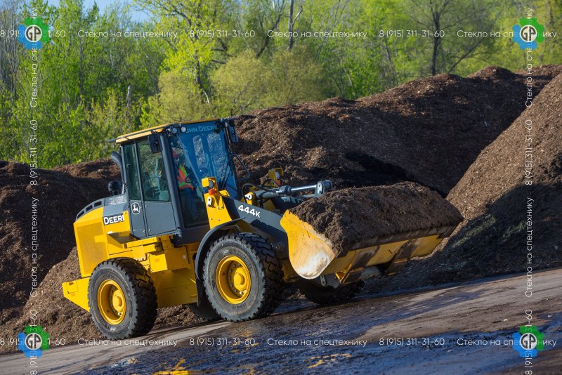 Погрузчик John Deere 444 к
