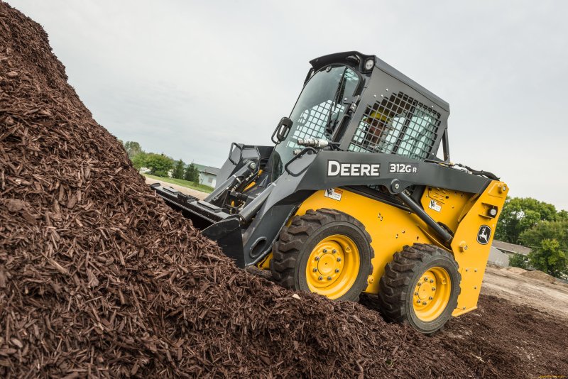 Мини-погрузчик John Deere 316gr