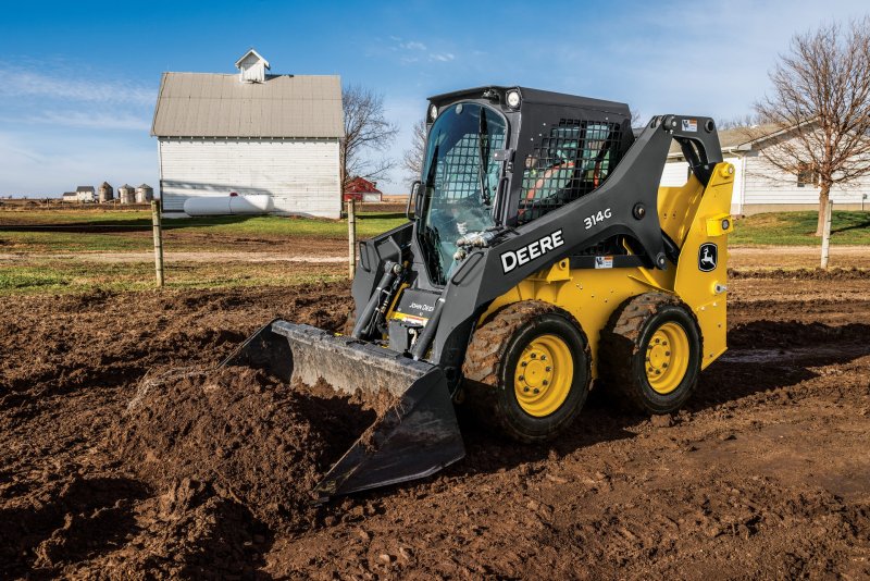 Мини погрузчик John Deere