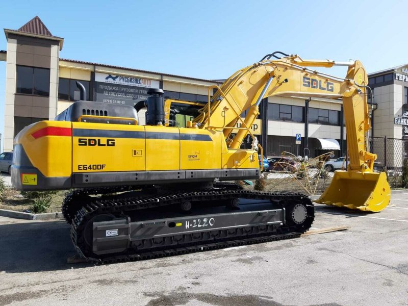 SDLG 6400