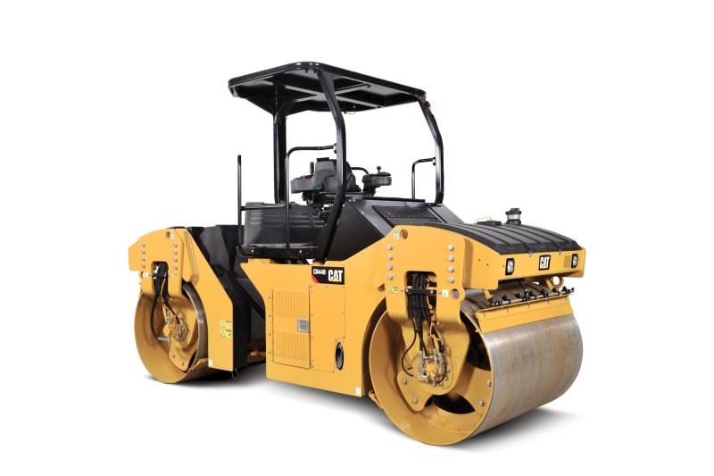 Каток Caterpillar cb44b