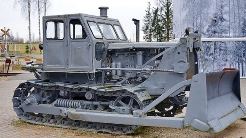 Бульдозер ЧТЗ Т-100