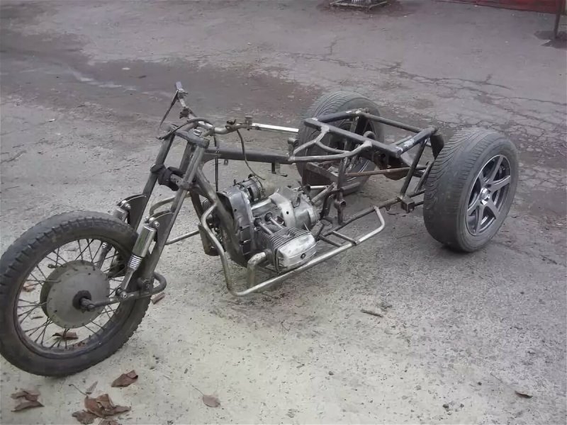 Трицикл с двигателем ВАЗ 2101