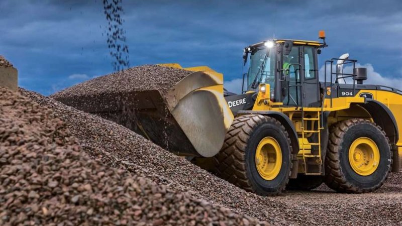 John Deere 2022