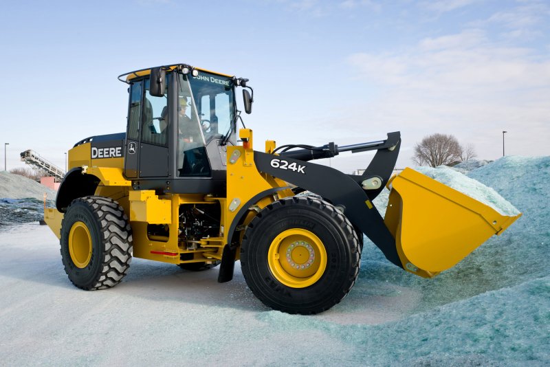 Колесный погрузчик John Deere