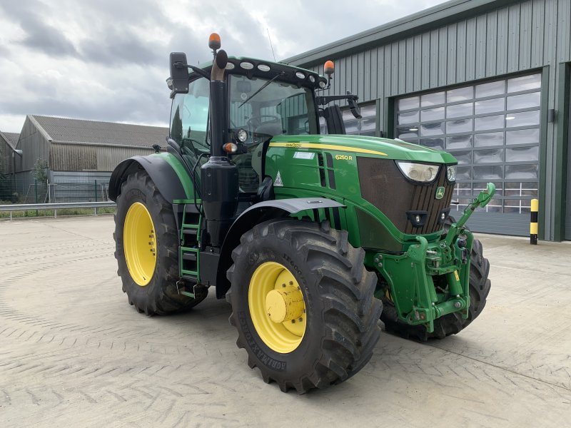 John Deere 8345 тяговый брус