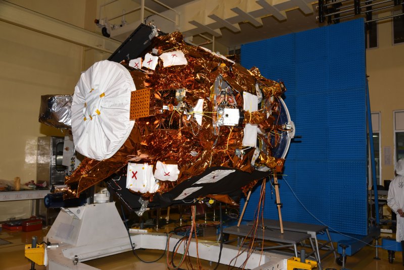 Satellite галерея
