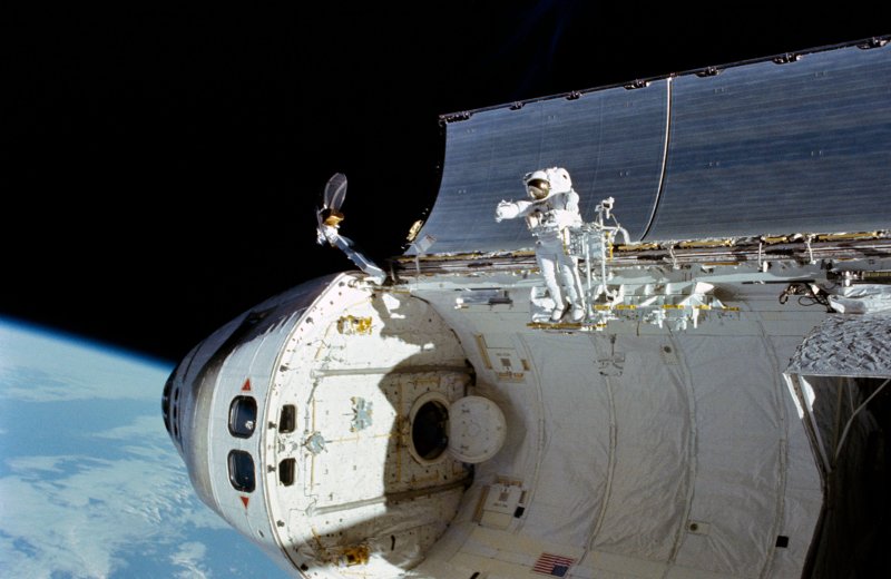 Space Shuttle Discovery грузовой отсек