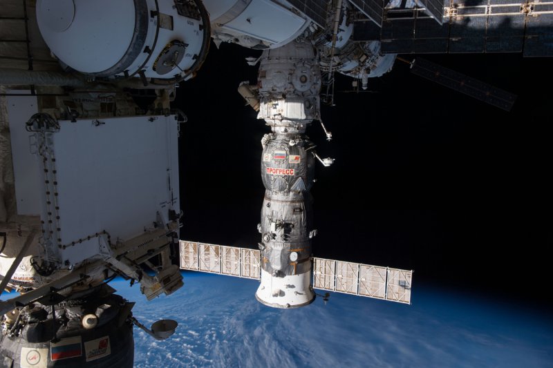 Прогресс м2 космический